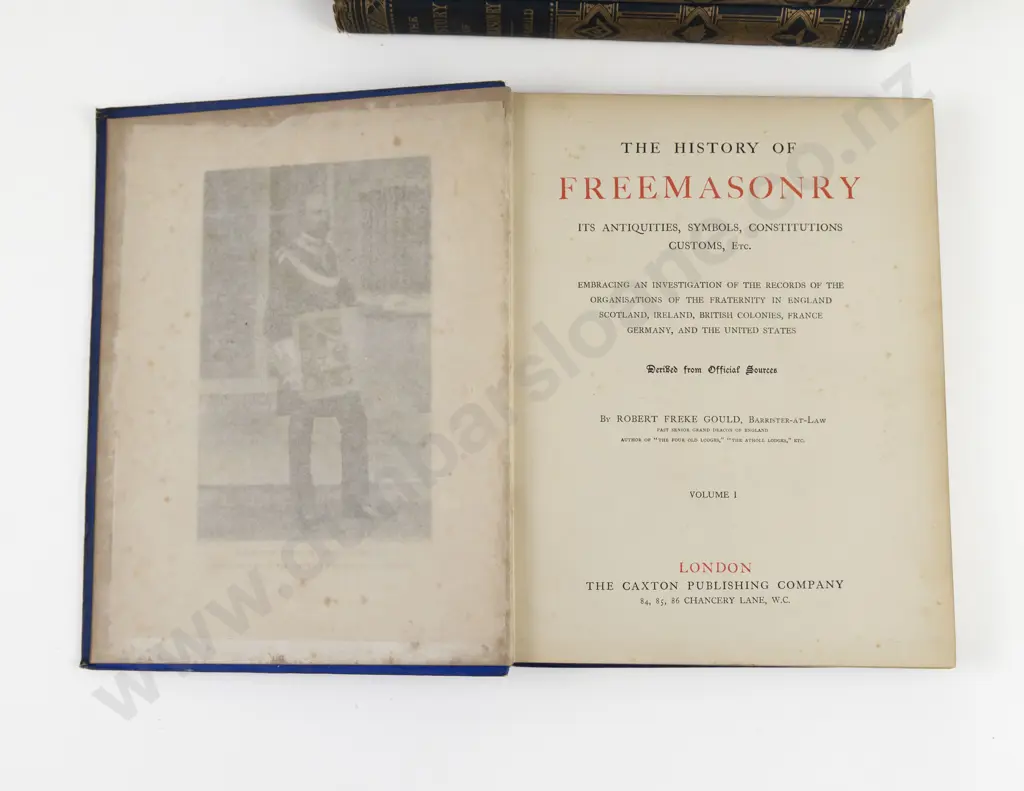 Gould, Robert Freke, The History Of Freemasonry (5 Vols of 6) plus Cased Medallion Image 1++