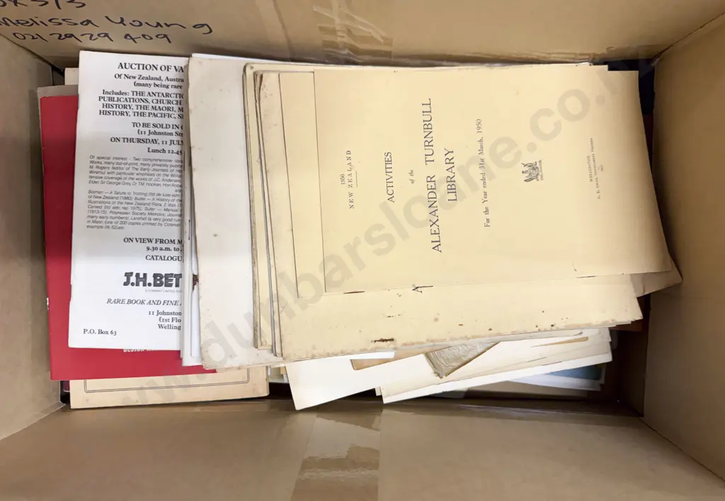 Large Carton Of Vintage NZ Book Auction Catalogues & Related Ephemera Image 1++