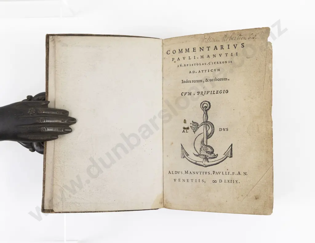 Manutii, Pauli, Commentarius In Epistolas Ciceronis, 1568 Image 1++