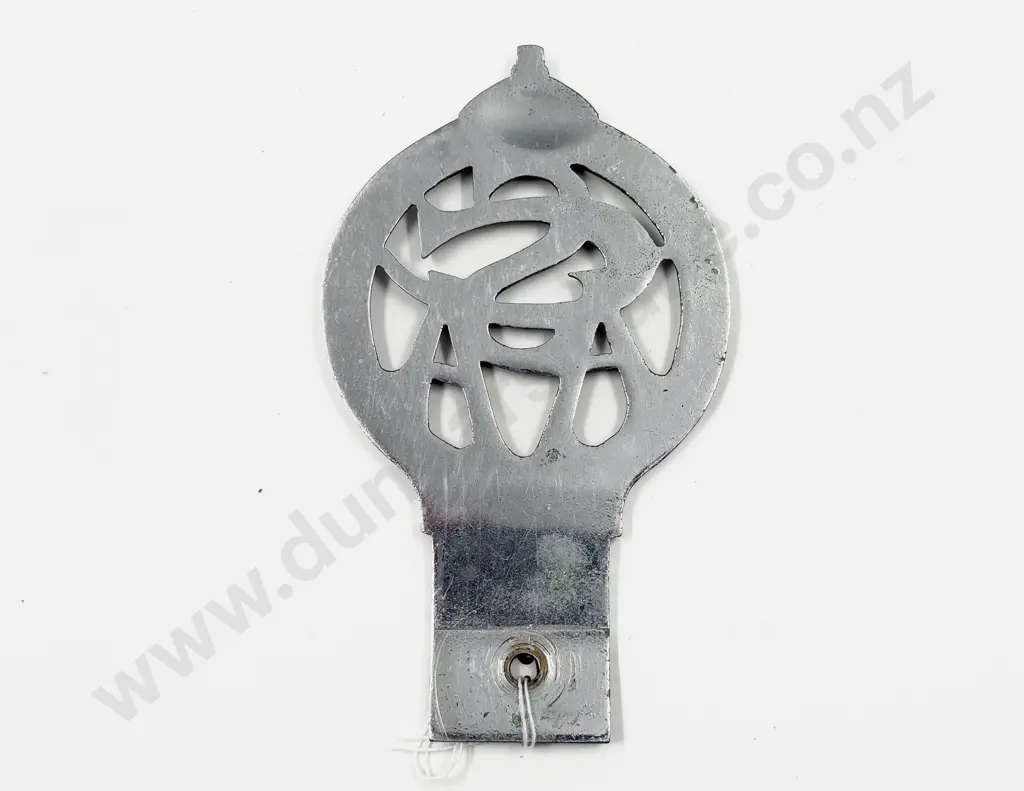 Vintage South Canterbury Automobile Association Chrome Plated Car Badge #937 Image 1++