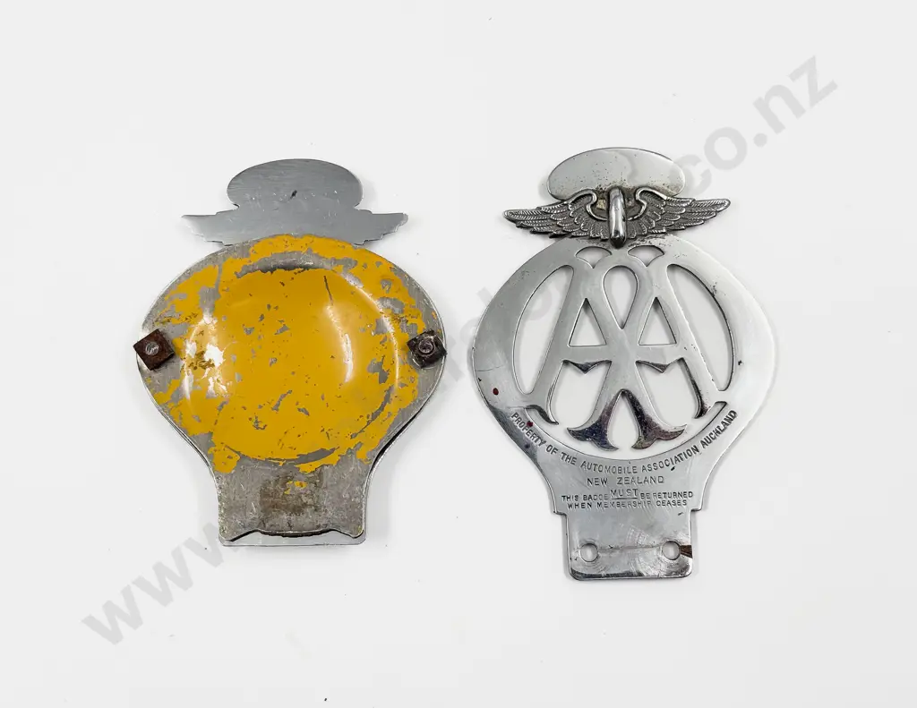 C1938-50 NZ Automobile Association AA Chrome Plated Car Badges Image 1++