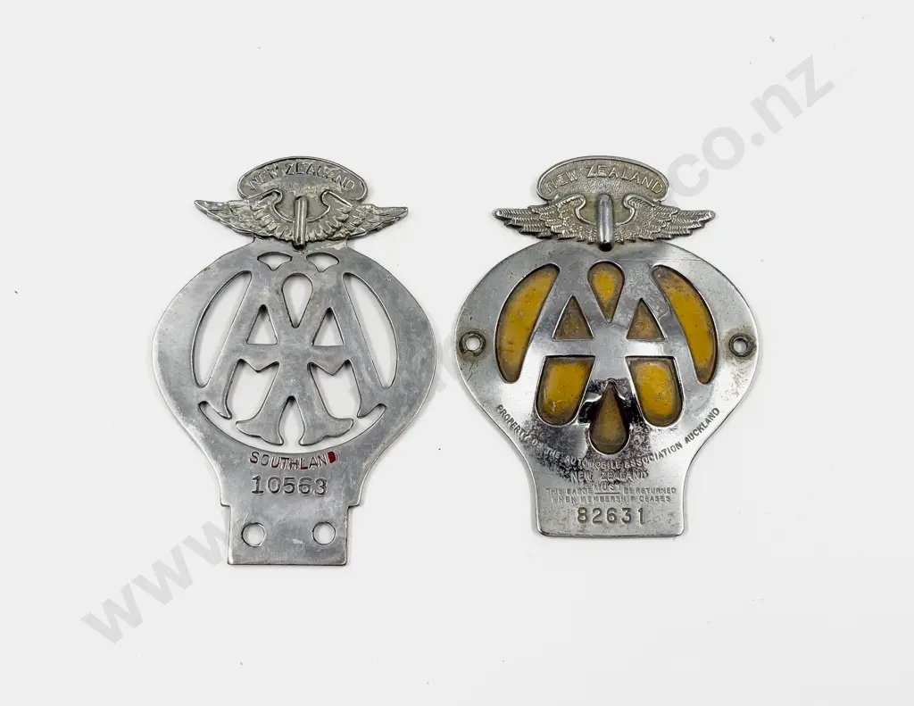 Two C1938-50 NZ Automobile Association AA Chrome Plated Car Badges Image 1++