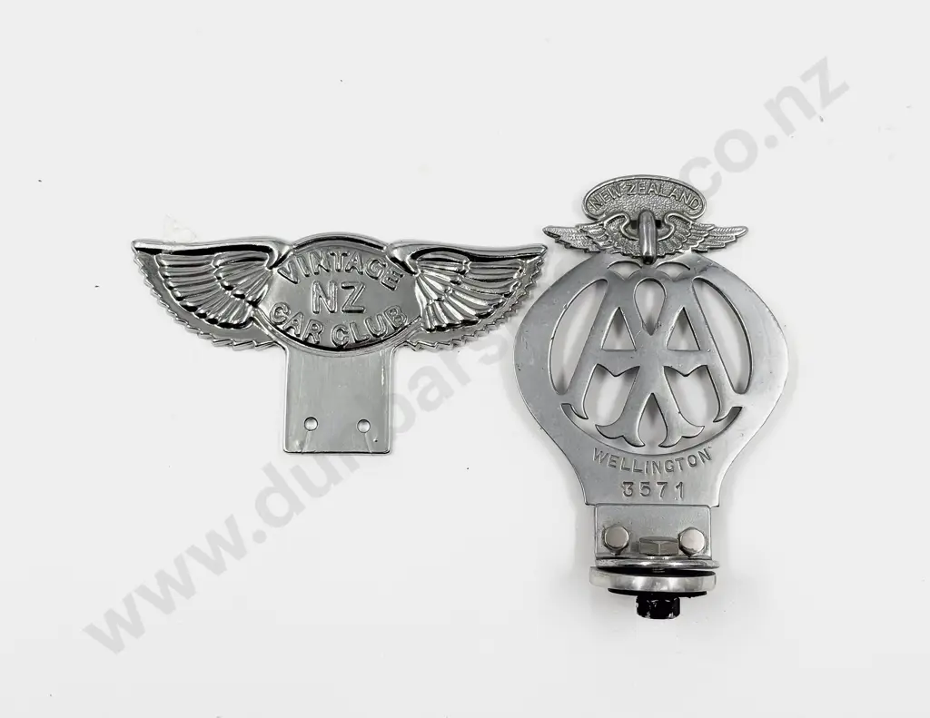 NZ Automobile Association AA Chrome Plated Car Badge and NZ Car Club Badge Image 1++