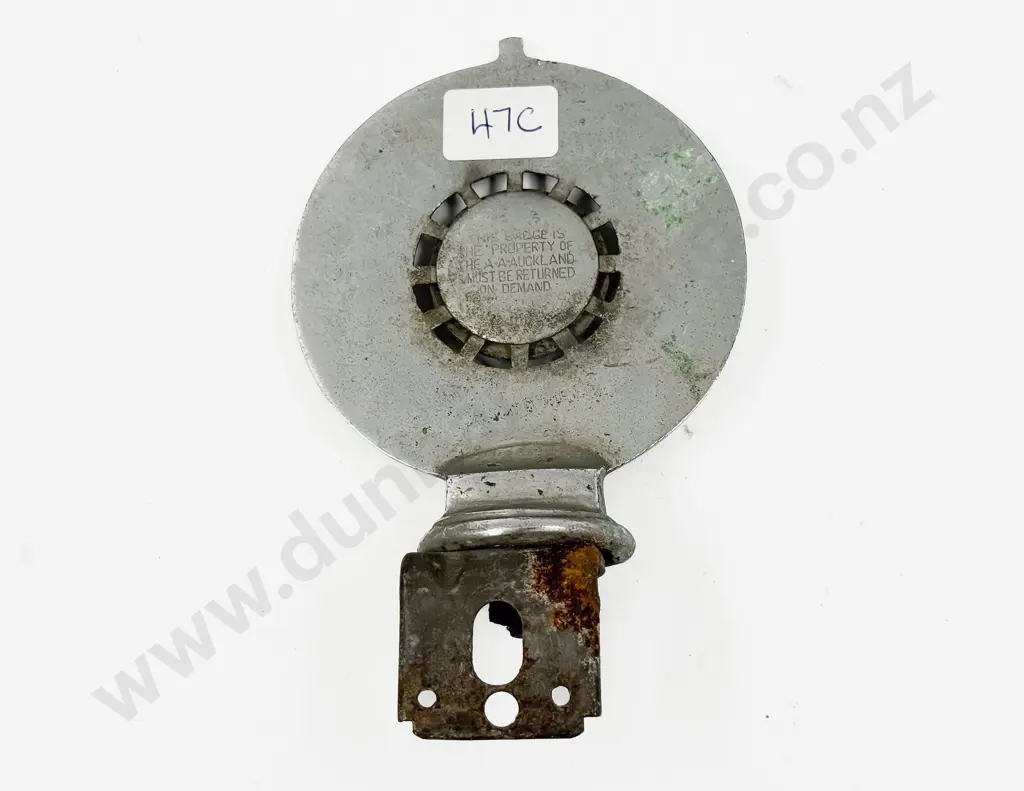 Vintage AA Royal Automobile Club Associate Auckland Car Badge Image 1++