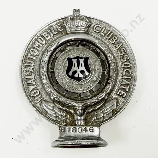 Vintage AA Royal Automobile Club Associate Auckland Car Badge
