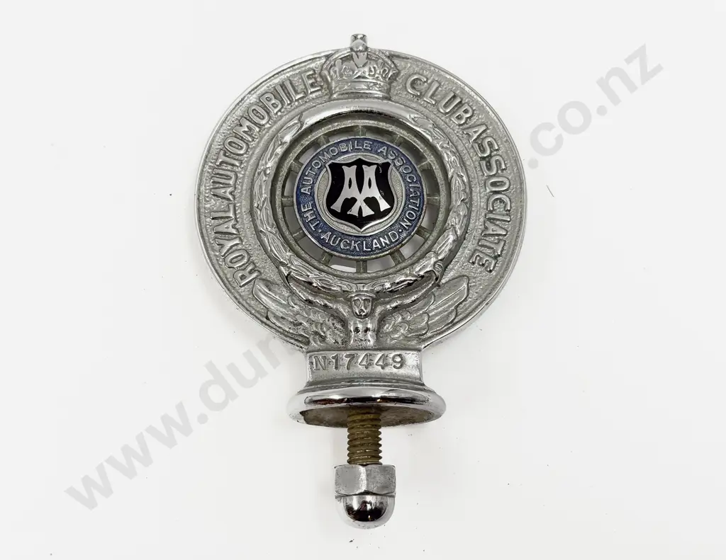 Vintage AA Royal Automobile Club Associate Auckland Car Badge Image 1++