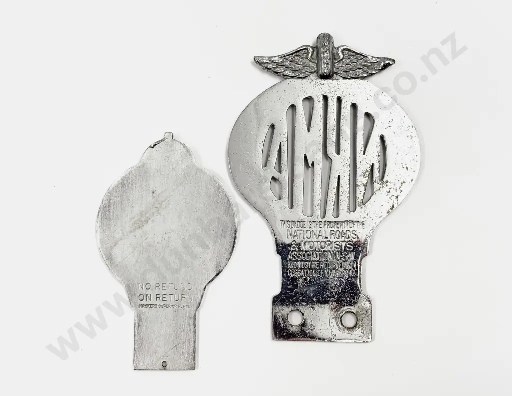 National Roads and Motorists Association Australia Badge and South Australia AA Chrome & Enamel Car Image 1++