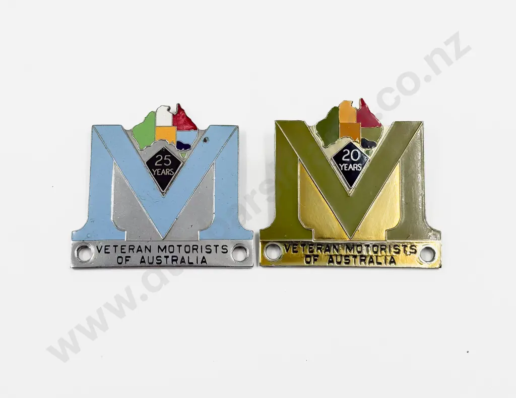 Veteran Motorists of Australia 25Years and 20Years Car Badges Image 1++