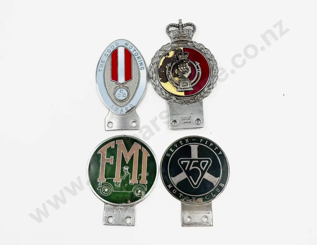 Royal Armoured Corps Car Badge with The Good Motoring Award - 750 - FMI Badges Image 1++