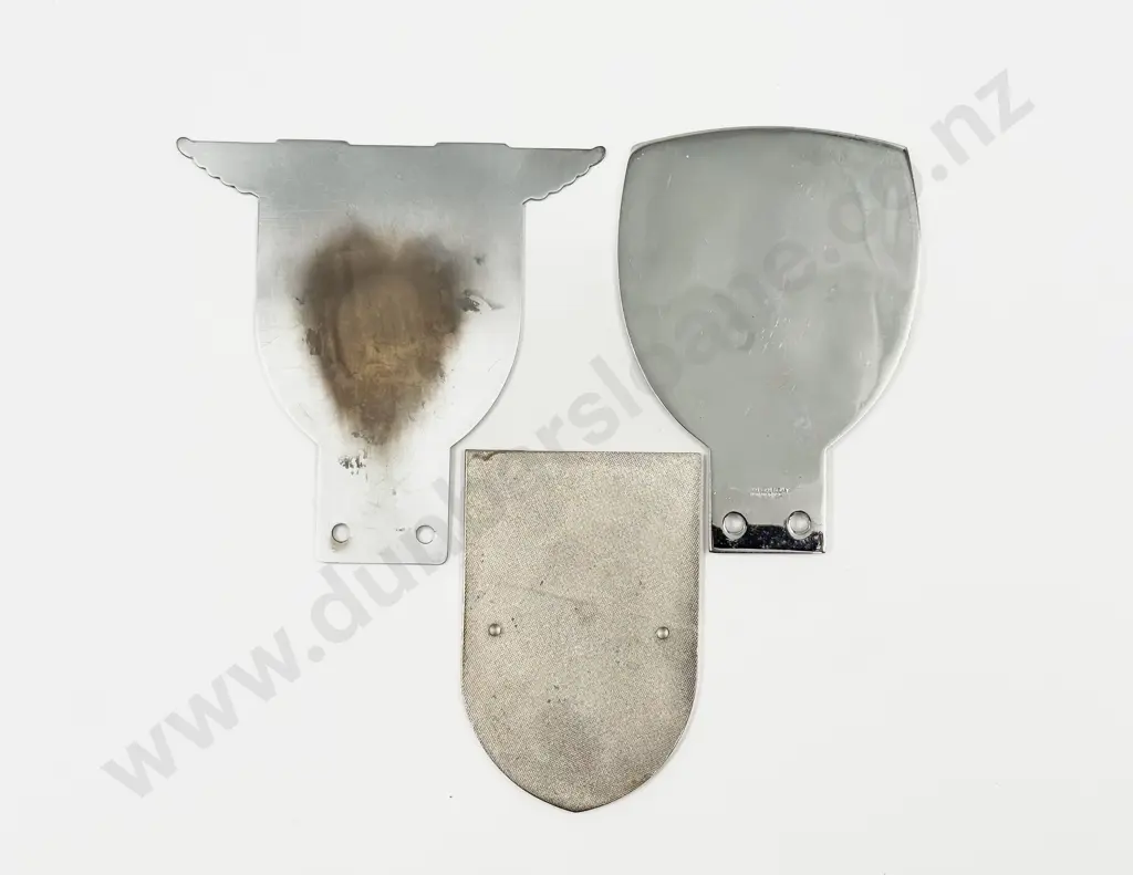 Reproduction Brooklands Car Badge with Dutch Brooklands Society #60 Badge & BARC Badge Image 1++