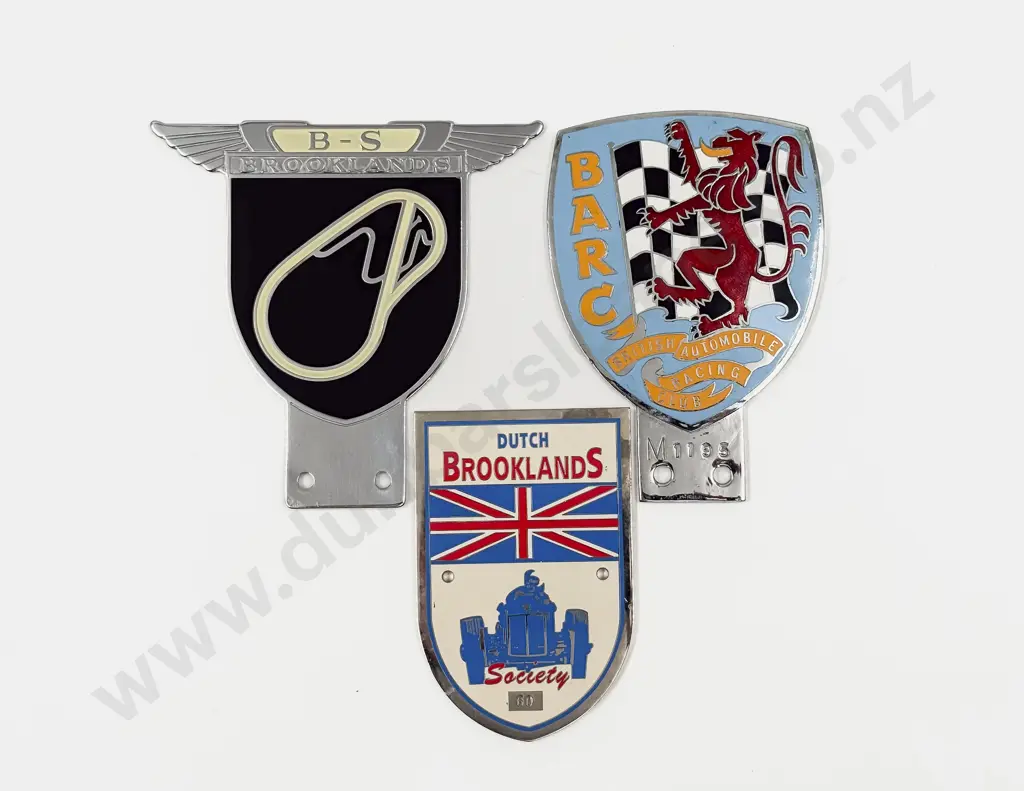 Reproduction Brooklands Car Badge with Dutch Brooklands Society #60 Badge & BARC Badge Image 1++