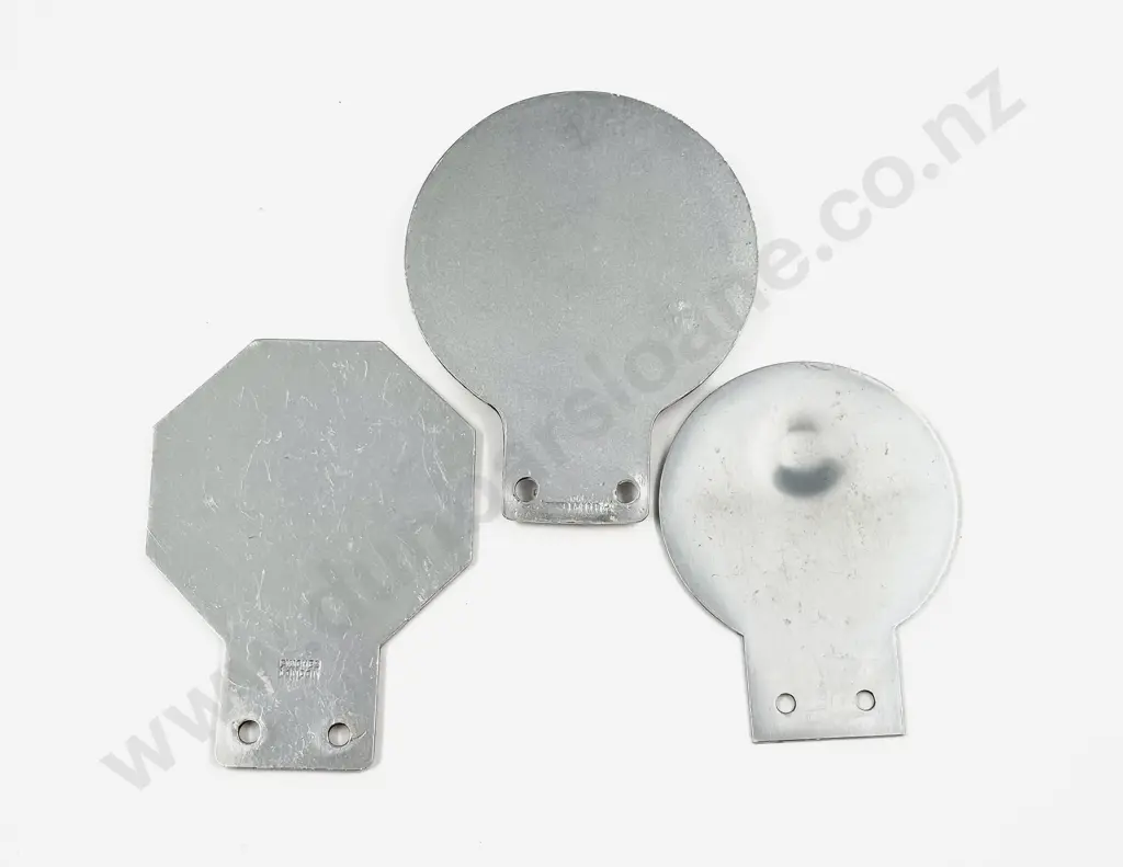 MG Car Owners Club Car Badge with The Vintage Sports-Car Club and WDA Enamelled Badges Image 1++