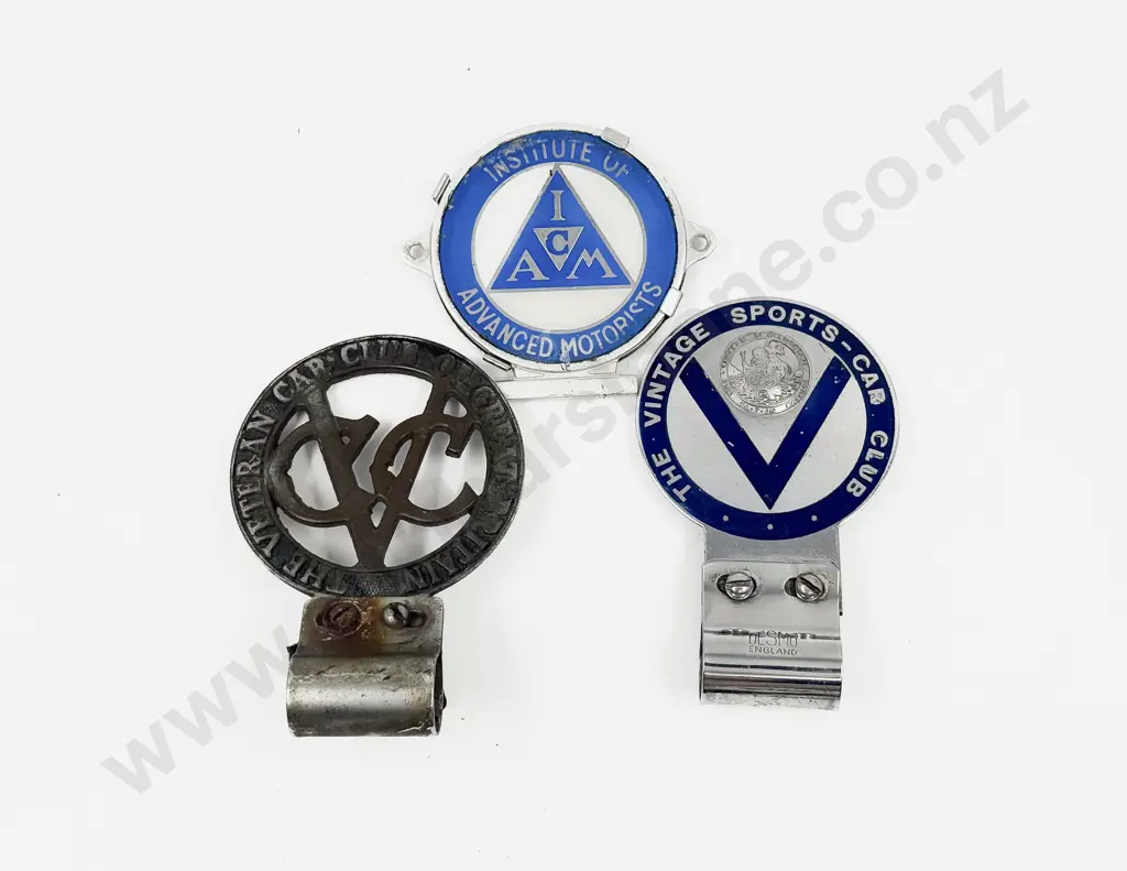 The Veteran Car Club of Great Britain Badge - The Vintage Sports Car Club and I (C)AM Badge Image 1++