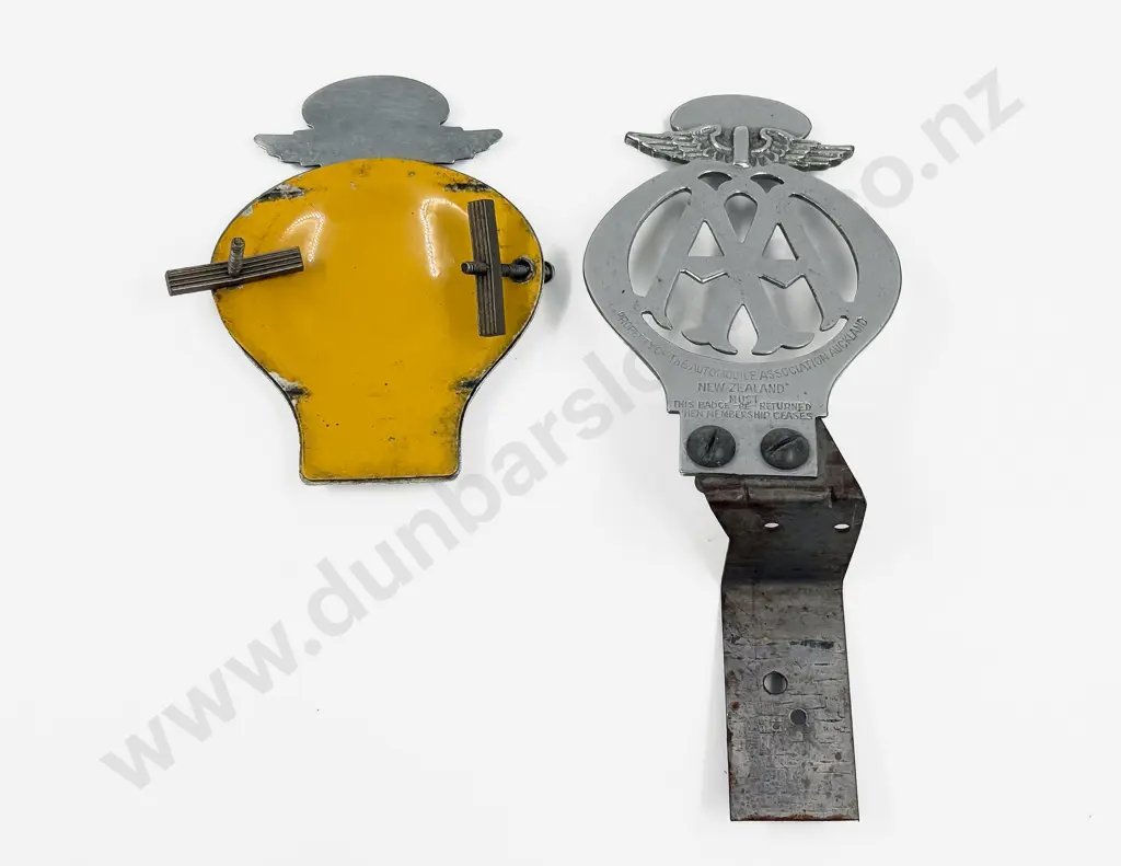 Two NZ AA Auckland & New Zealand Car Badges Image 1++