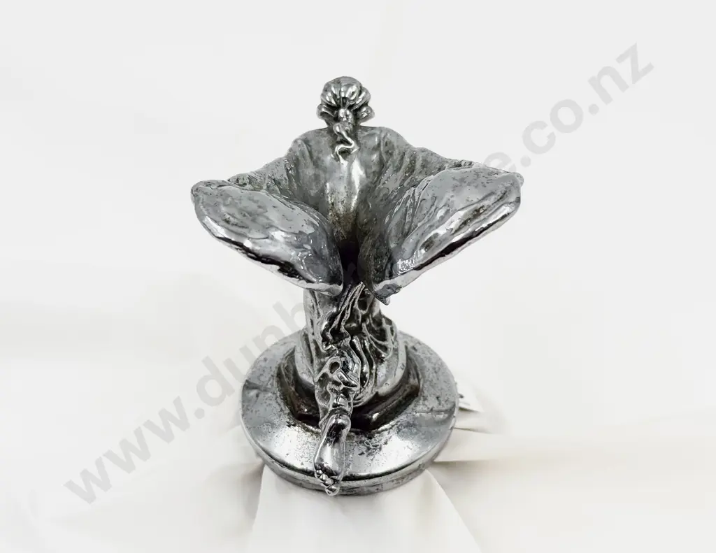 Rolls-Royce Kneeling Spirit of Ecstasy Mascot Image 1++