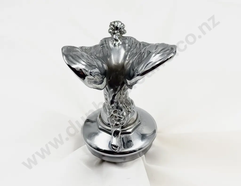Rolls-Royce Kneeling Spirit of Ecstasy Mascot Image 1++
