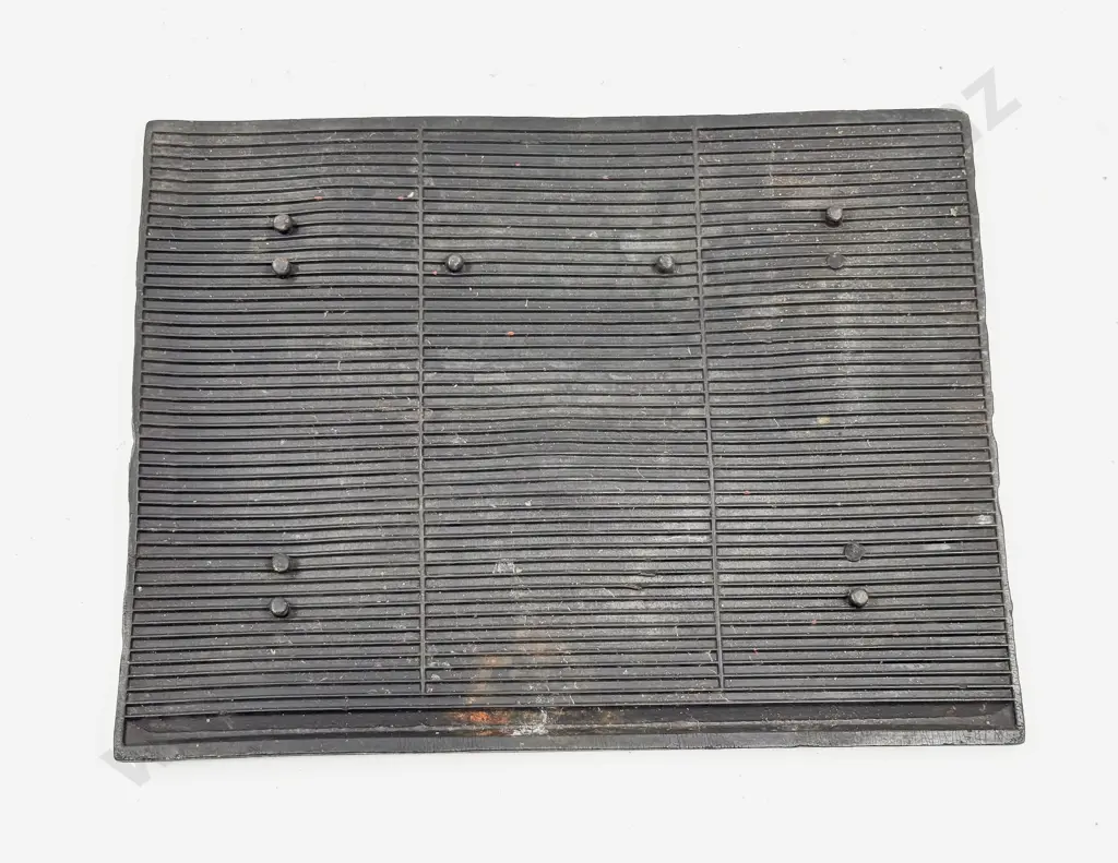 Three Singer Oil Gauges with Two Hub Caps - Logo Panel and Rubber Floor Mat Image 1++