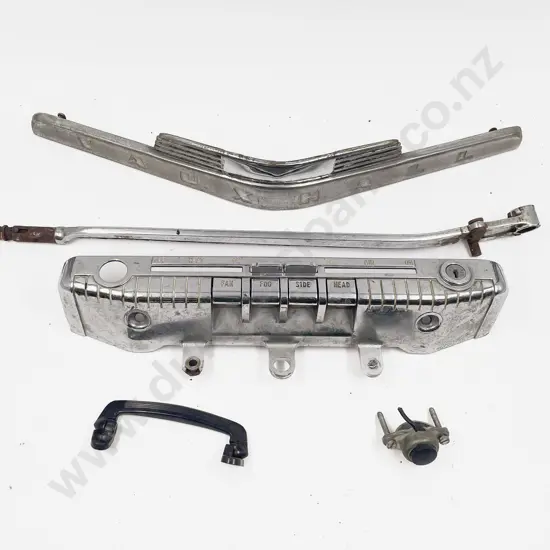 American Vintage Chrome Plated Dashboard Control Panel and Single Wiper Blade Mount