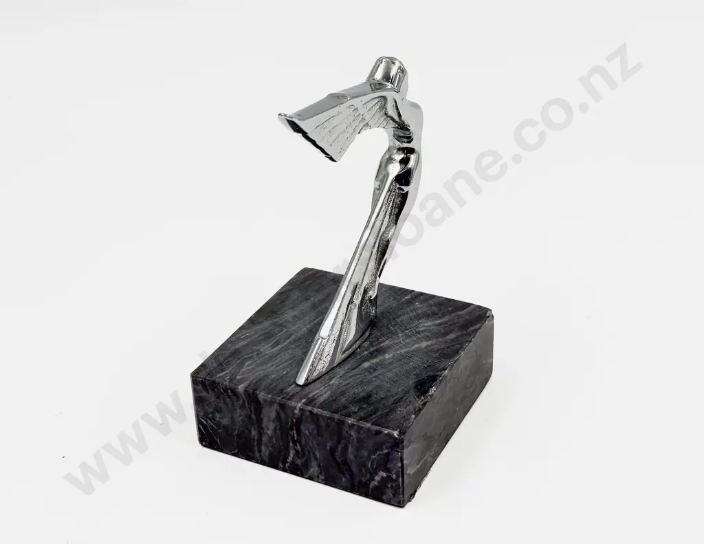 1934-36 Triumph Gloria Car Mascot Image 1++