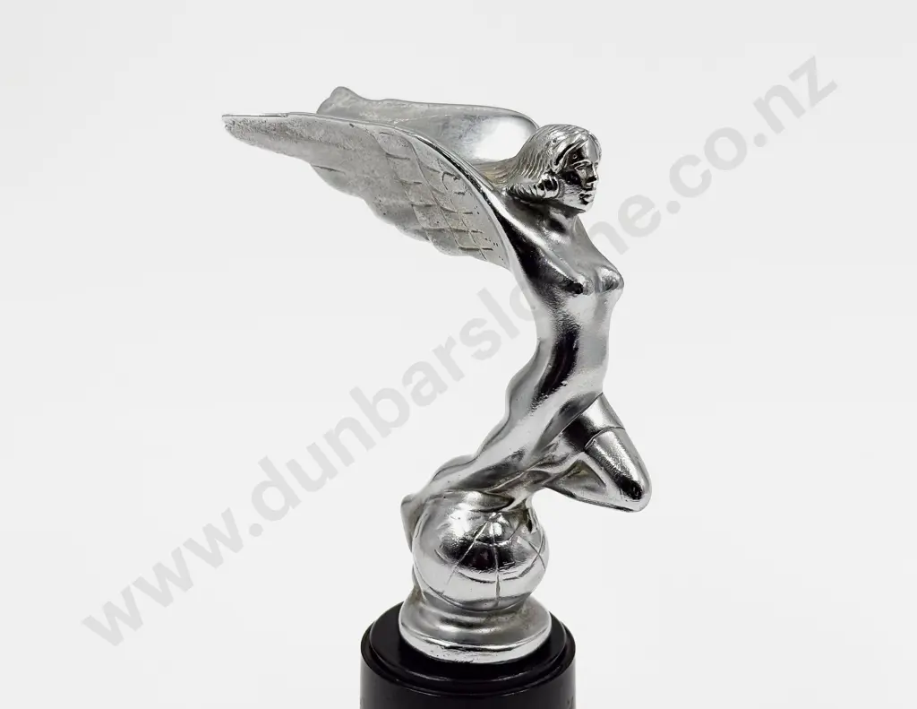 Replica Triumph 'Gloria' Car Mascot Image 1++