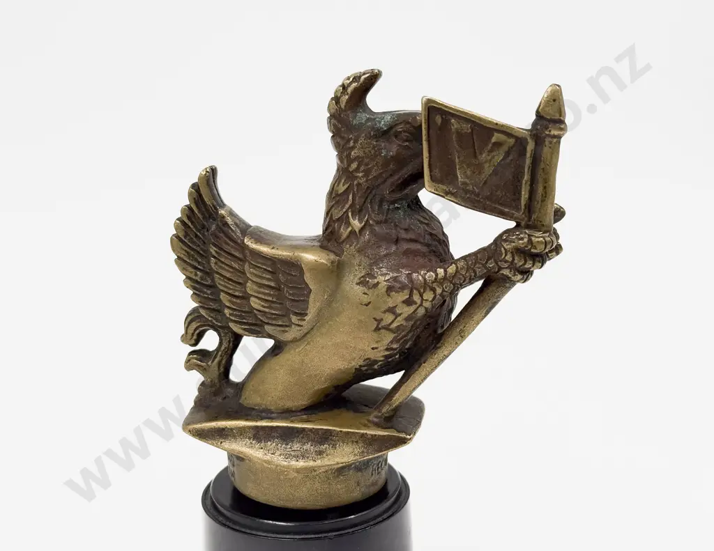 Replica 1920's Version Vauxhall Joseph Fray Griffin with Pennant Mascot Image 1++