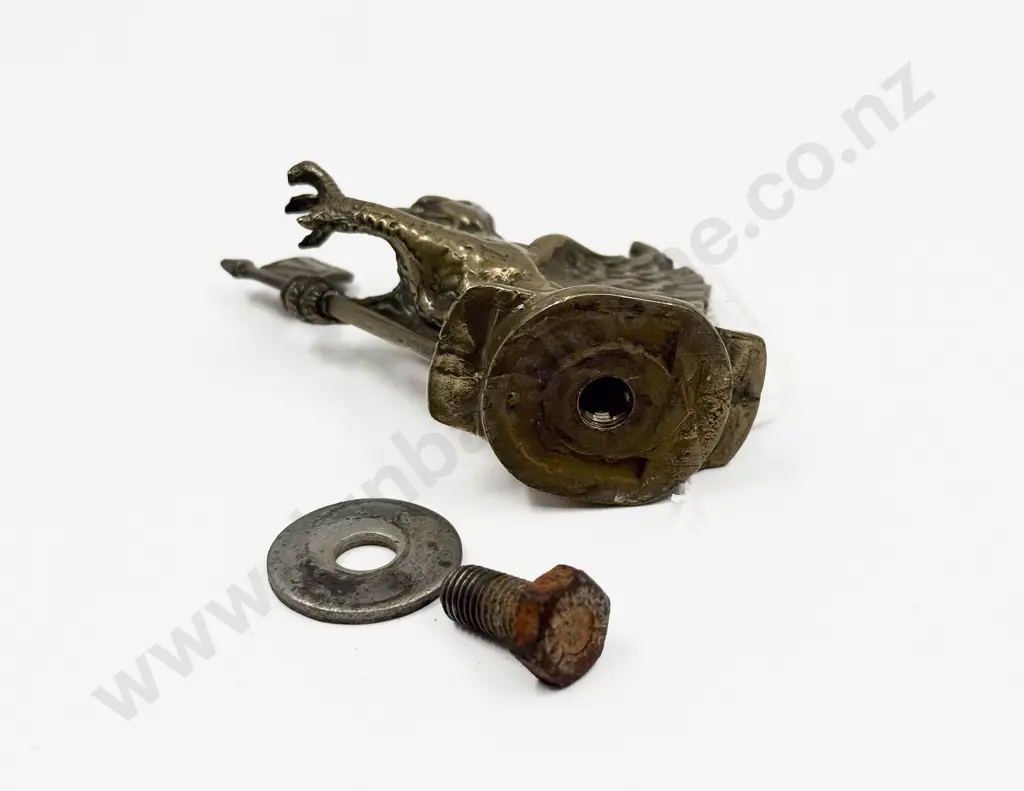 Vauxhall Griffon Mascot Image 1++