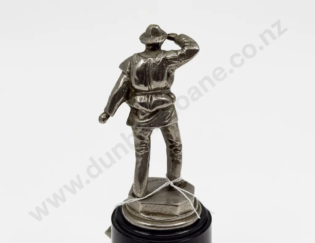 'Lifeboat Man' Car Mascot Image 1++