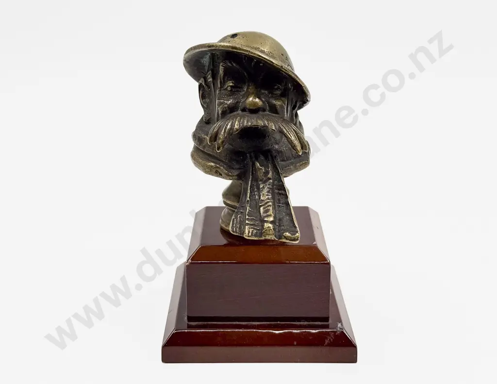 'Old Bill' Bronze Mascot Image 1++