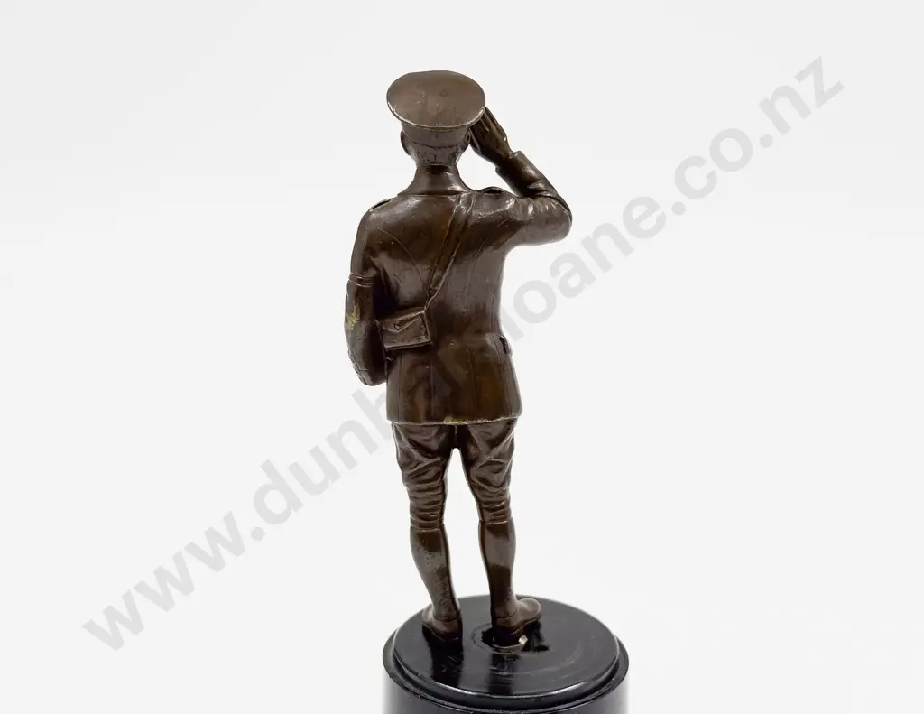 AA Saluting Man Car Mascot Image 1++