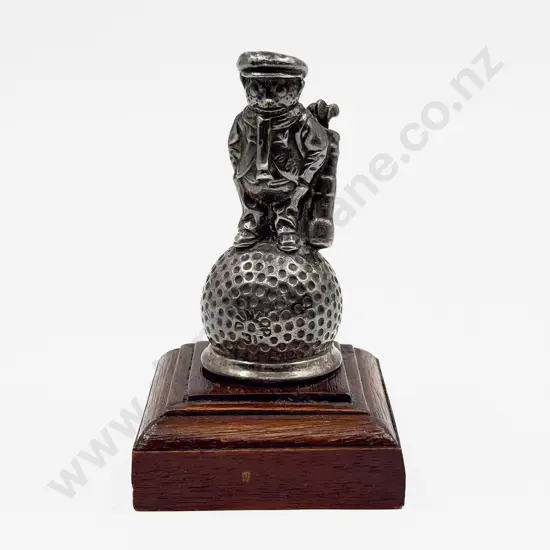 Dunlop 31 Golfer Car Mascot