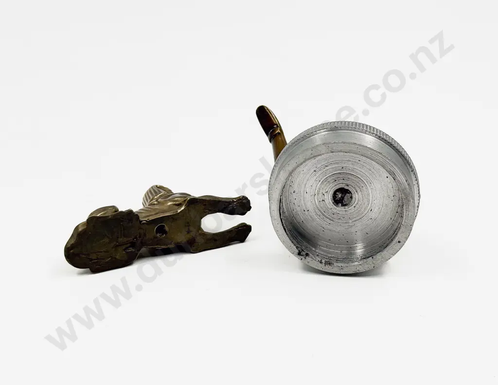 Egyptian Female Pharaoh Car Mascot/Ornament and Sphinex Image 1++