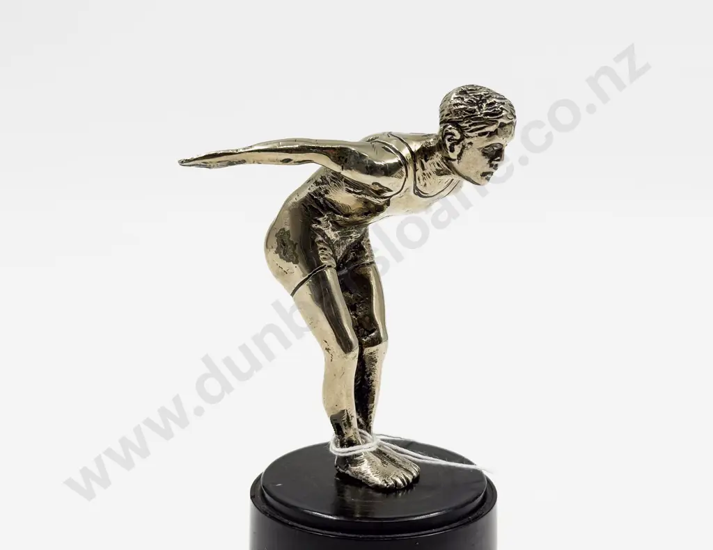 Diving Male Car Mascot Image 1++