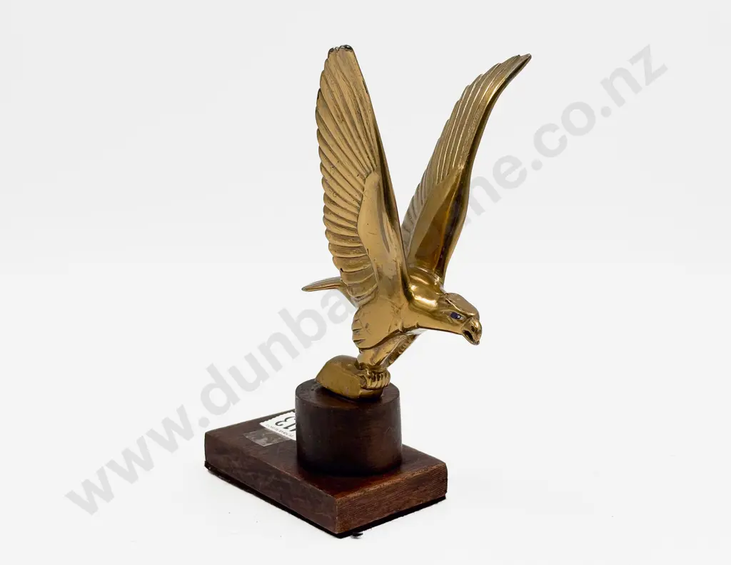 Stylised Kestrel Car Mascot Image 1++