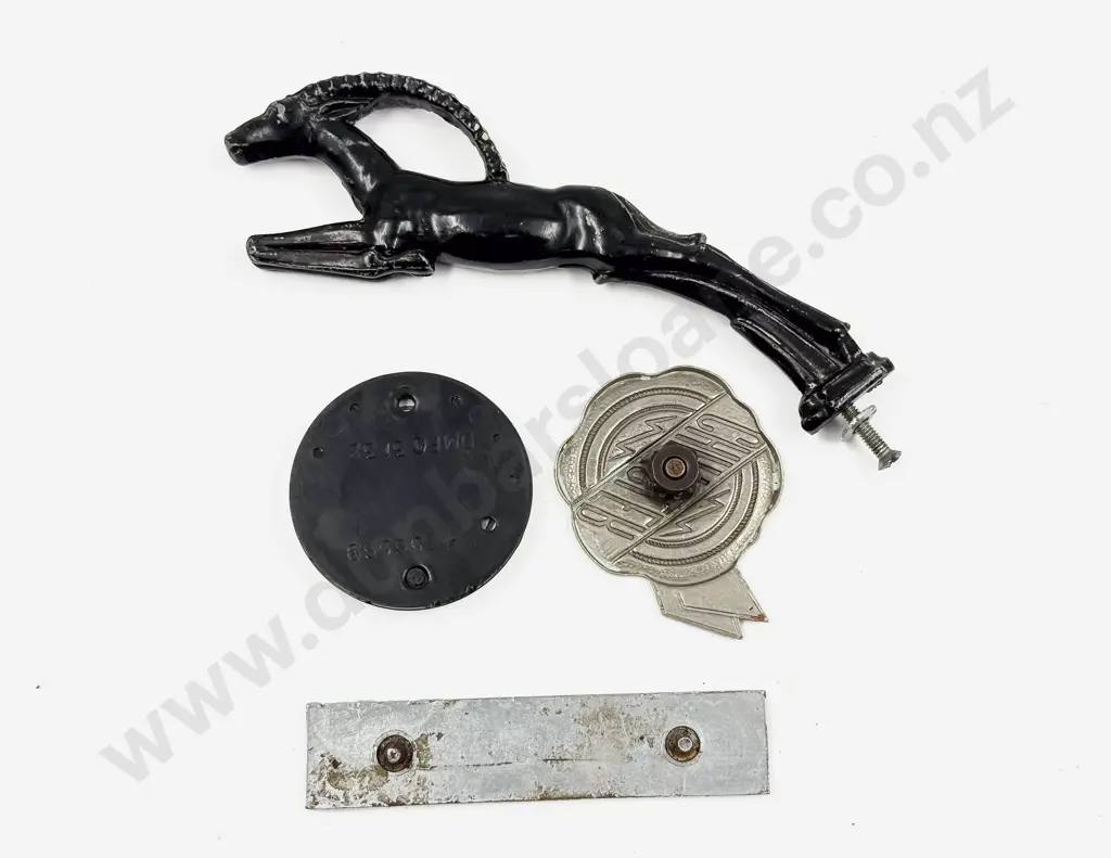 Art Deco Chrysler Imperial Type Hood Ornament with Three Chrysler Badges Image 1++