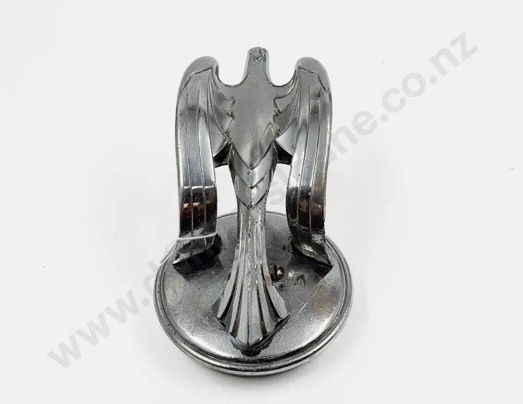 1932 Chevrolet Eagle Radiator Cap Hood Ornament Image 1++