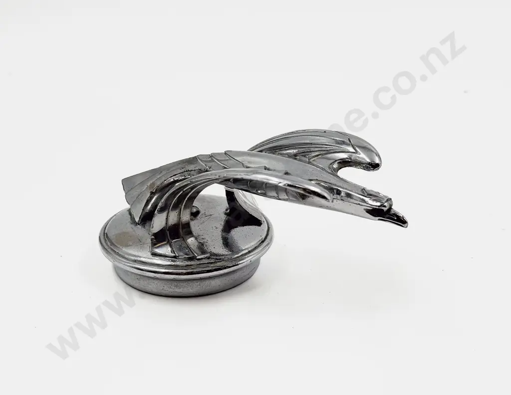 1932 Chevrolet Eagle Radiator Cap Hood Ornament Image 1++
