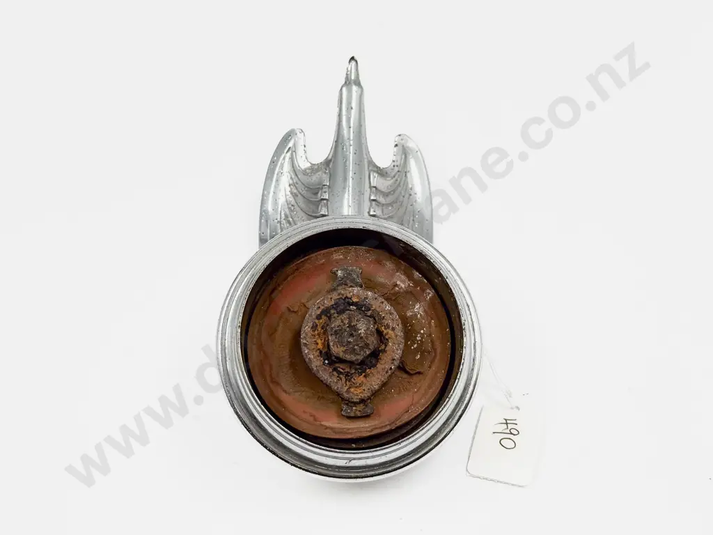 1932 Chevrolet Eagle Radiator Cap Hood Ornament Image 1++