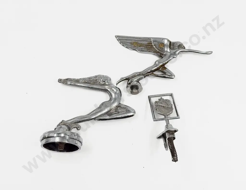 Vintage Oldsmobile Car Hood Badge with Two Art Deco Speed Nymph Car Mascots Image 1++