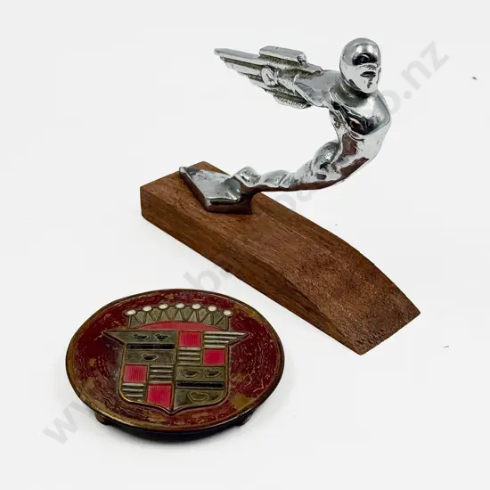 C1940's Cadillac Car Round  Badge Emblem with Art Deco Rocket Man Rocketeer Car Hood Ornament for Cadillac La Salle