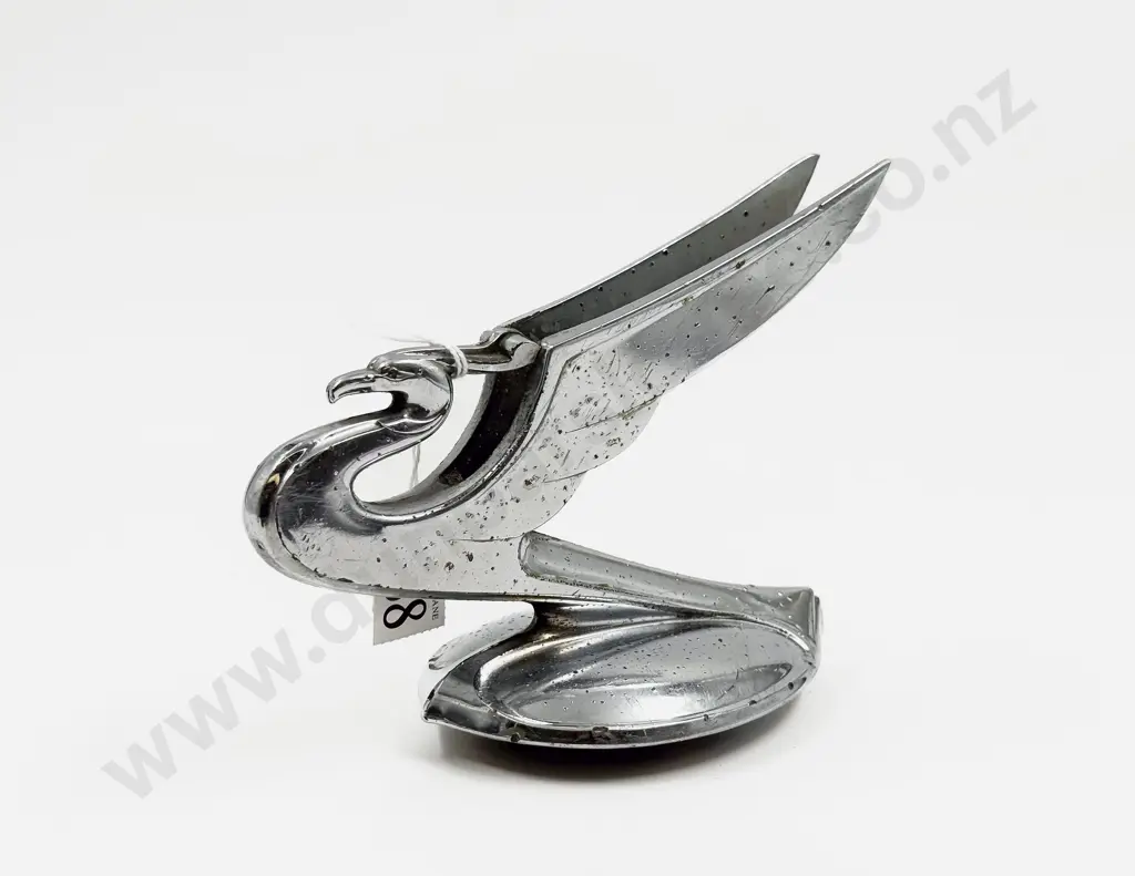 C1934 Chevrolet Phoenix Car Hood Ornament Image 1++