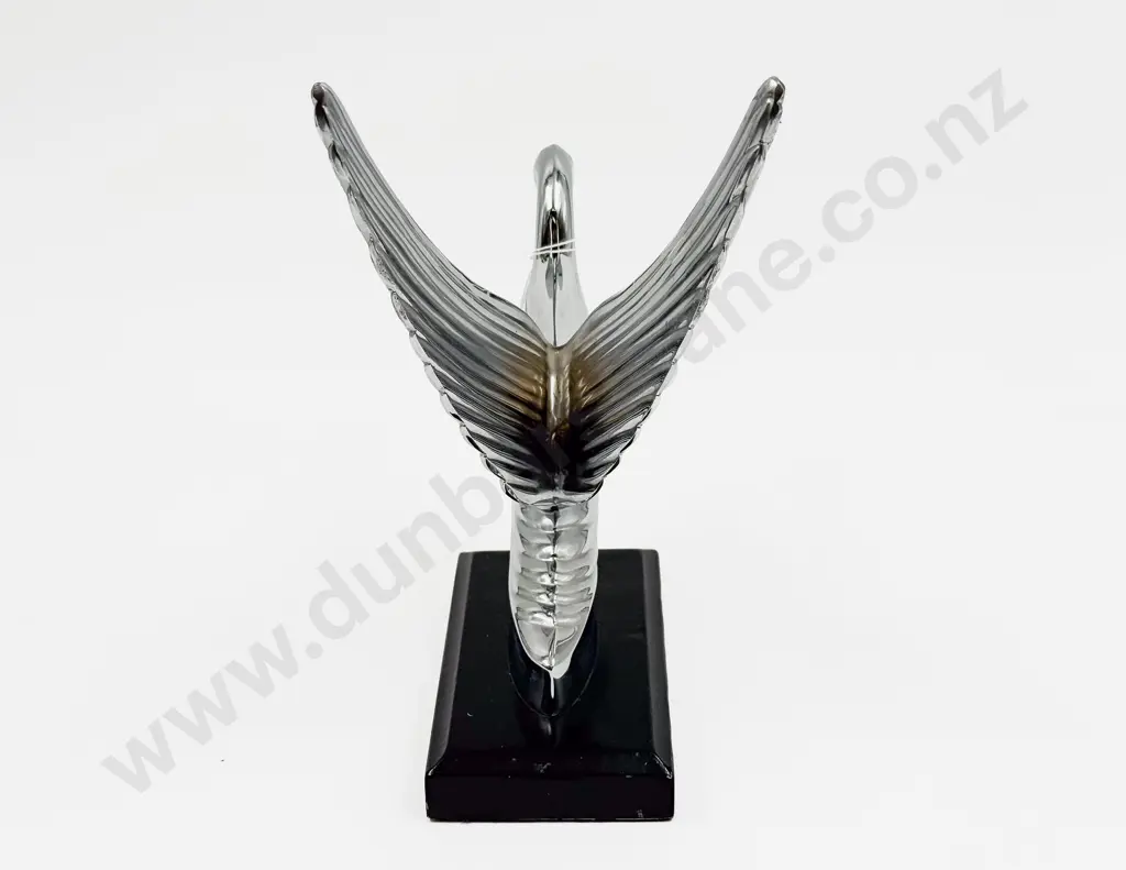 C1932 Pelican/Cormorant Type Packard Car Hood Ornament Image 1++