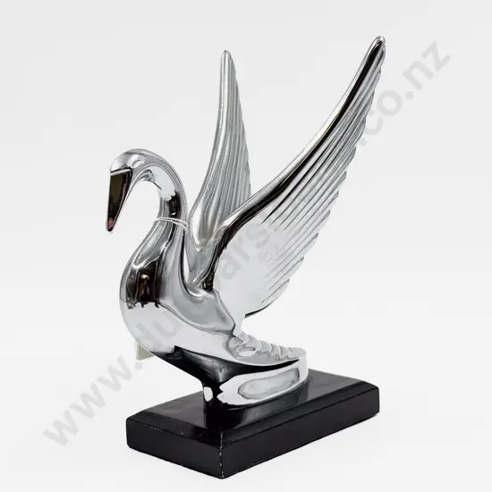 C1932 Pelican/Cormorant Type Packard Car Hood Ornament