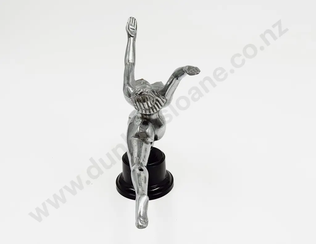C1940s-50s Nude Dancing Woman Hood Ornament Image 1++