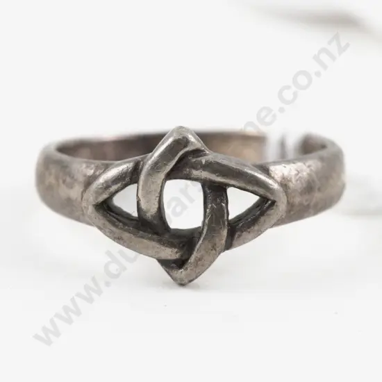 S/S Celtic Trinity Knot Ring