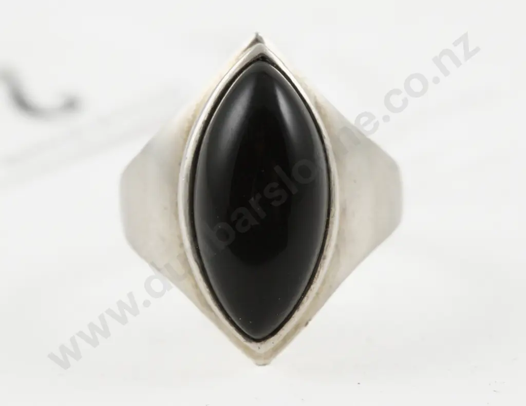 S/S Single Stone Onyx Panel Ring Image 1++
