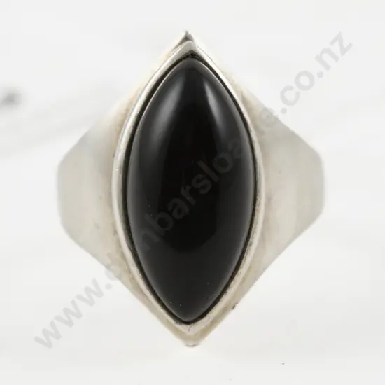 S/S Single Stone Onyx Panel Ring