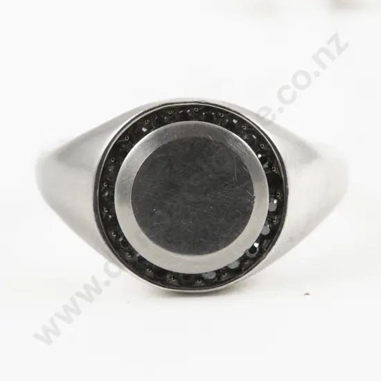 S/S Swarovski Crystal Signet Ring