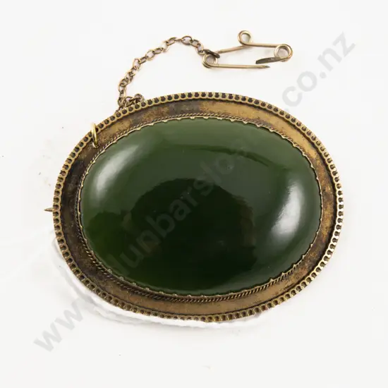 NZ Greenstone 9ct Framed Oval Panel Brooch