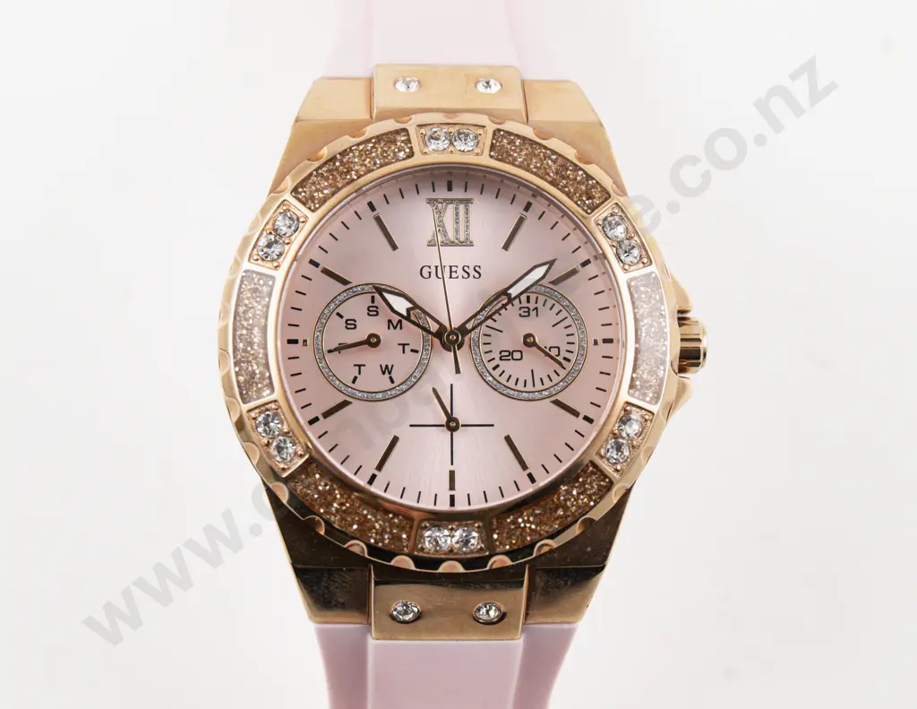 Guess 'Limelight' Ladies Pink Wrist Watch Image 1++