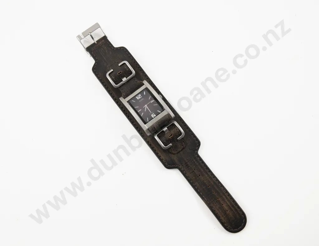 Guess Gents Buckle Up Wrist Watch Image 1++